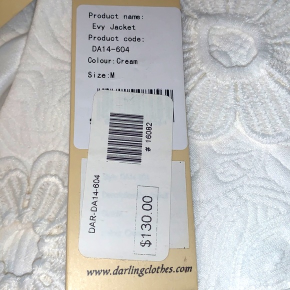 NWT⭐️Dressy Floral (Daisy) Design JACKET Cream Short Sleeve by DARLING🌼 - Picture 11 of 15